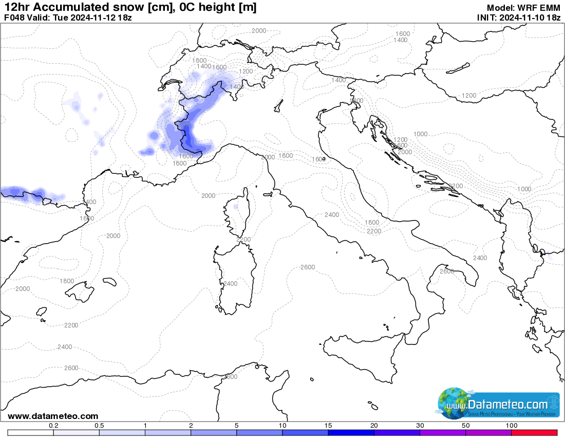 Prima neve in montagna. 